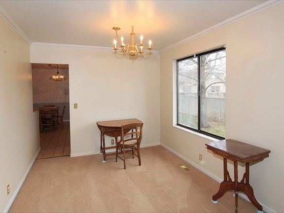 4th image of 6874 S Pine View Cir