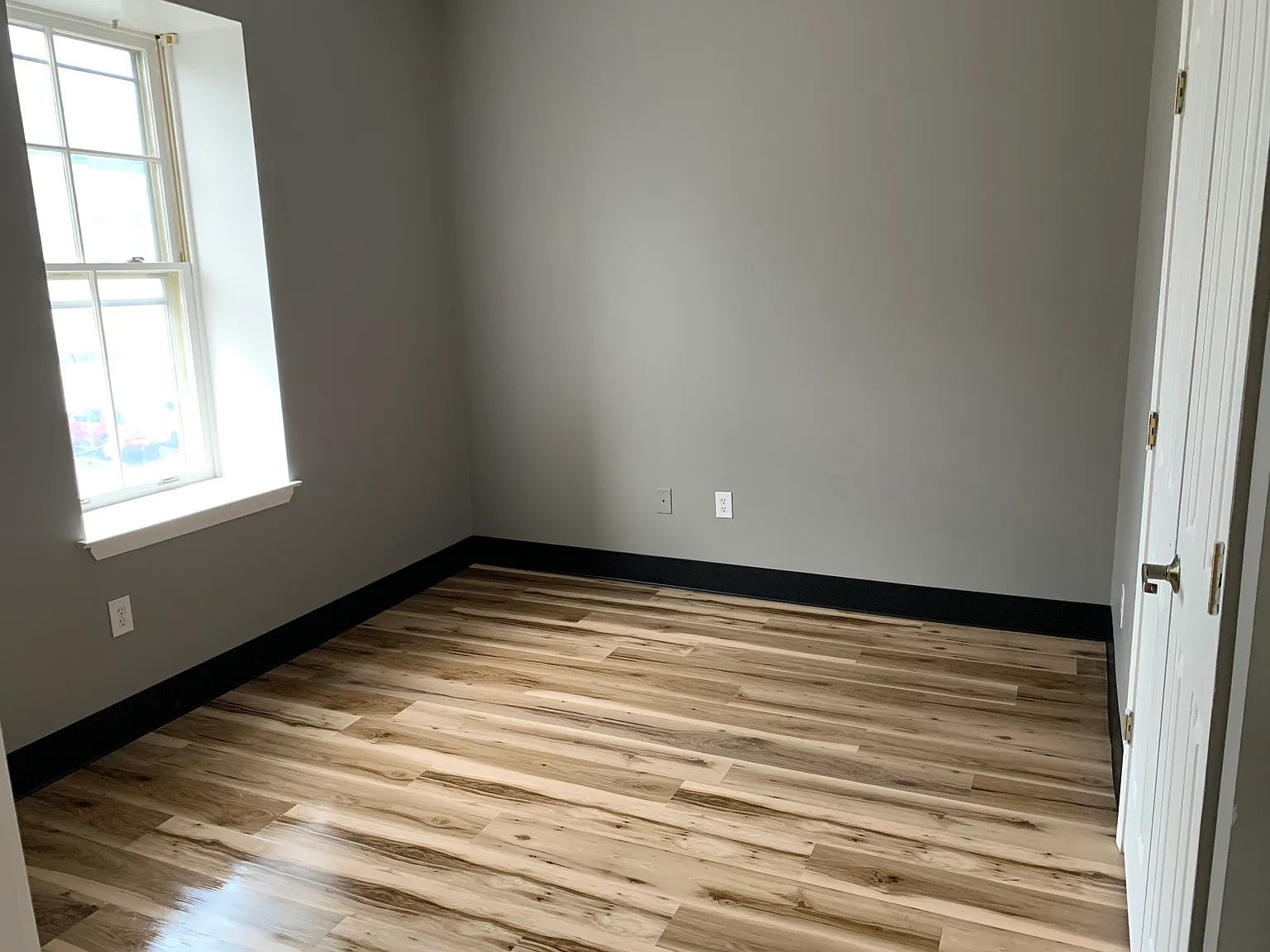 2 bed, 675 sqft, $825 — Photo 3