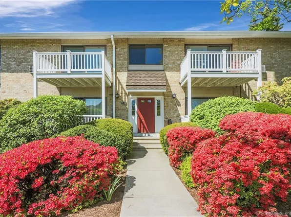 180 Glenbrook Road #10, Stamford, CT 06902