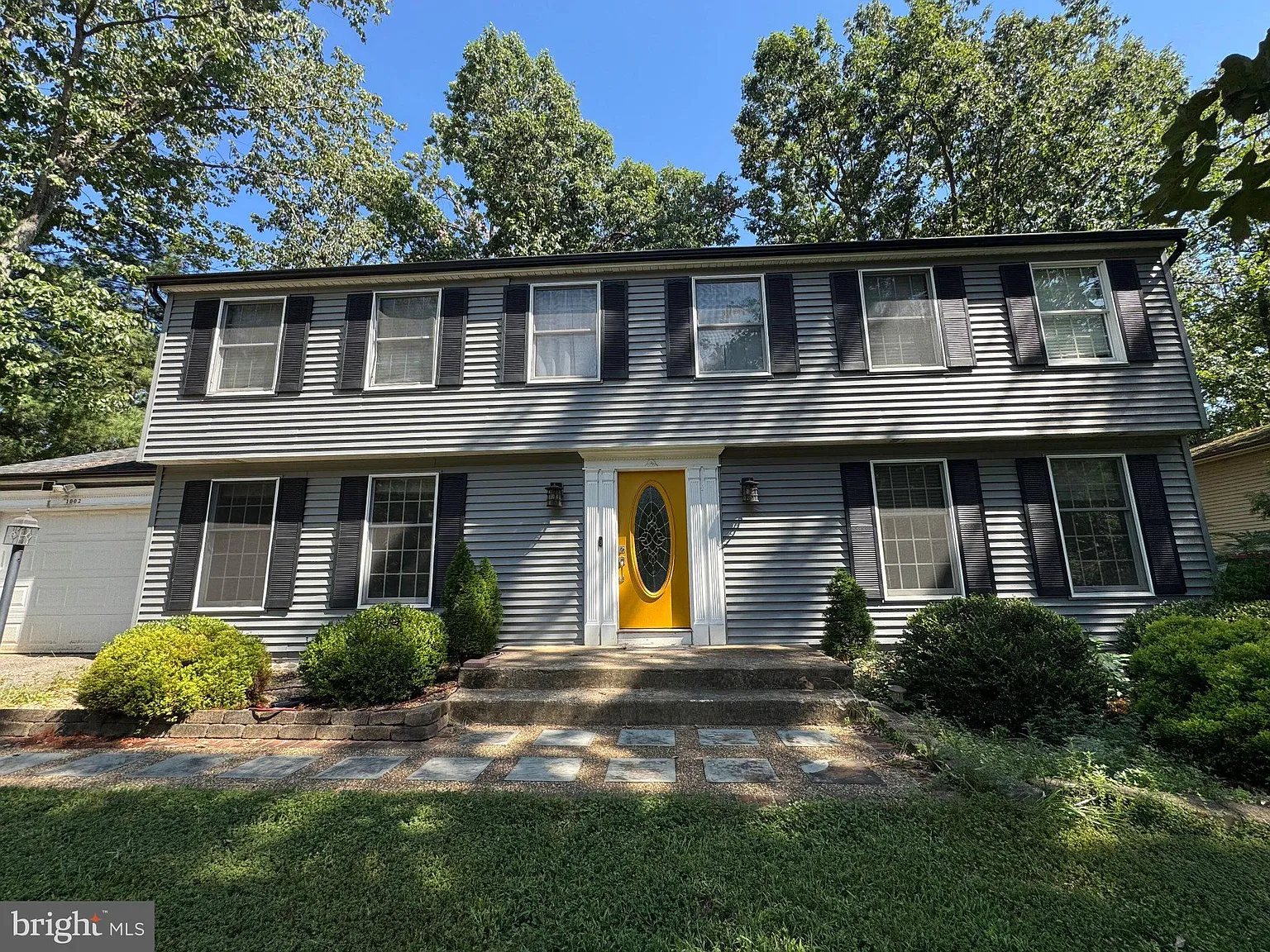 5 bed, 2.5 bath, 3376 sqft, $3,500 — Photo 1