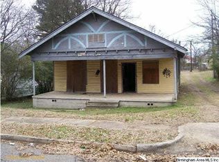 415 64th St, Fairfield, AL 35064