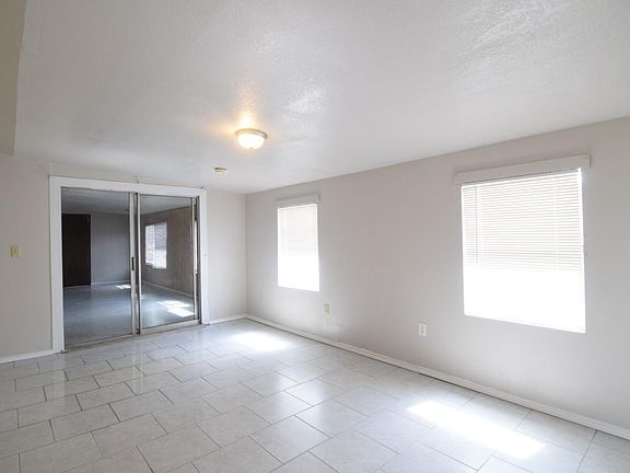 5th image of 4202 Mountain View Dr