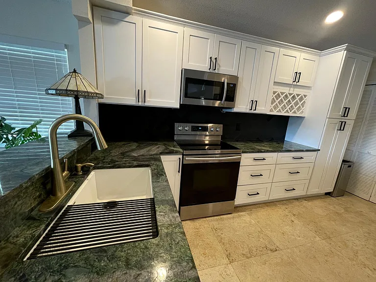 9705 Fredericksburg Rd — Photo 12