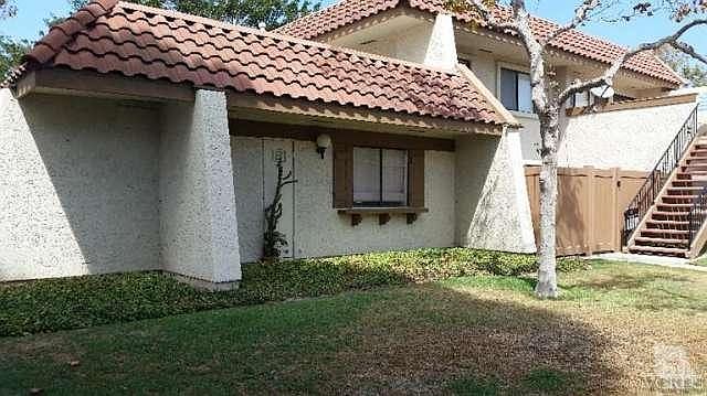 1st image of 715 Thoreau Ln