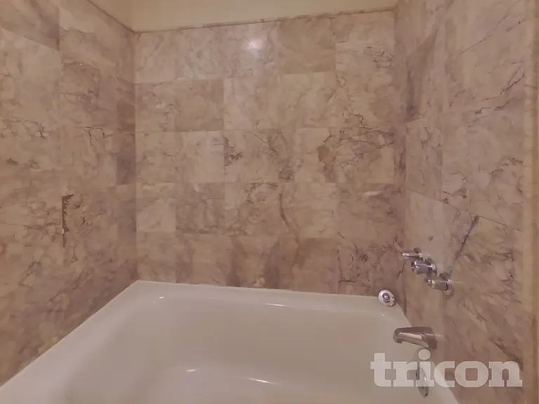 2280 Lexington Way NW — Photo 9