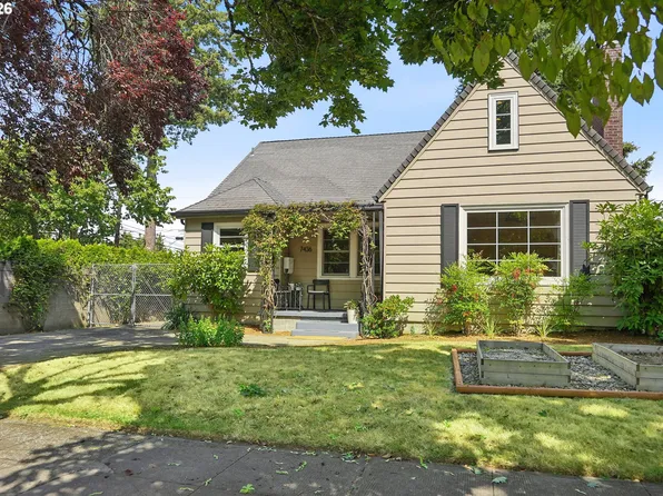 7436 N Seward Ave, Portland, OR 97217