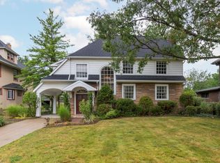 13956 Clifton Blvd, Lakewood, OH
