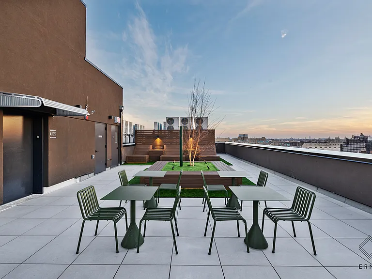 80 Linden Blvd #3A — Photo 25