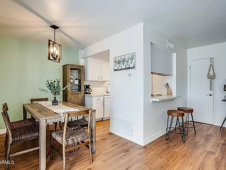 7906 E Keim Dr — Photo 13