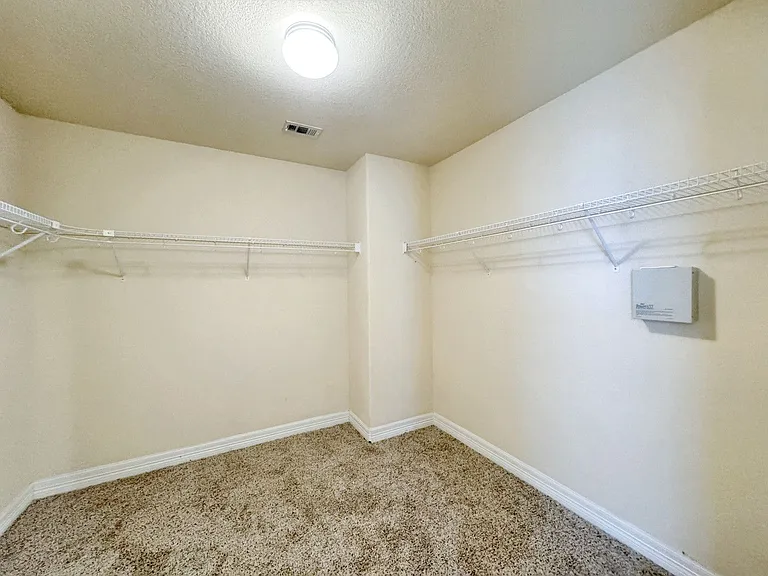 2103 Preakness Ln — Photo 21