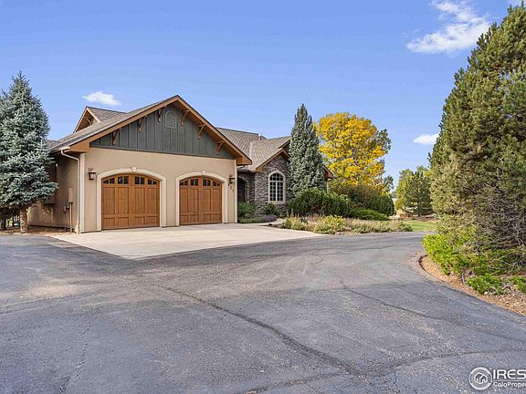 5th image of 421 Deerfield Cir