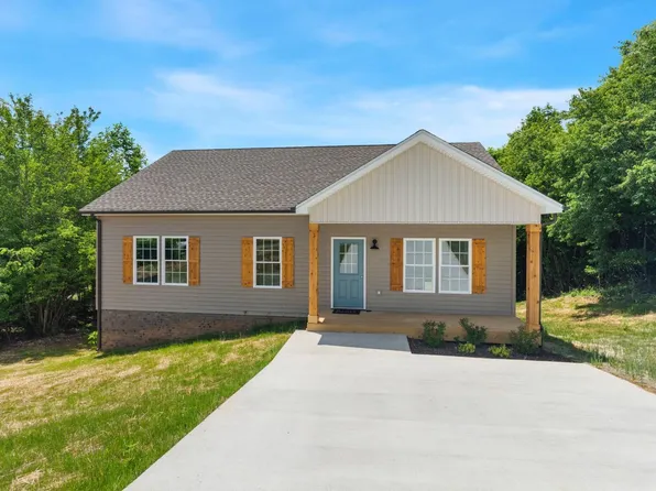 26 Valleyview Dr, Madison Heights, VA 24572