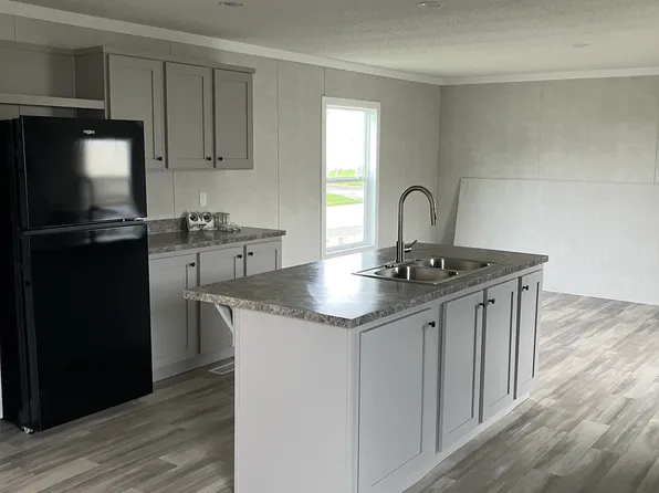 205 W Marshall St, Argos, IN