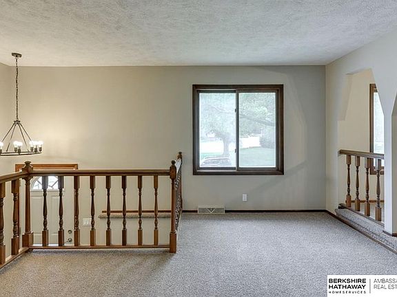 4th image of 11710 Golden Blvd