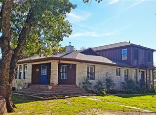 880 Red Moore Rd, Whitewright, TX 75491