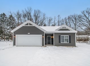 1733 Bluff Ridge Ct, Portage, MI 49002