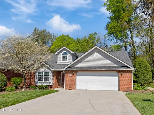 4125 Woodlawn Pike APT D9, Knoxville, TN 37920