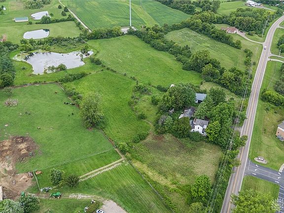 3rd image of 7351 Farmersville Pike