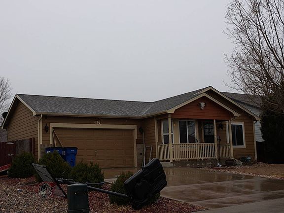 3rd image of 426 E 28th Street Rd