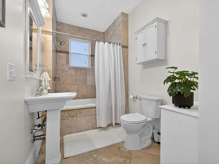 60 Iffley Rd #2 — Photo 13