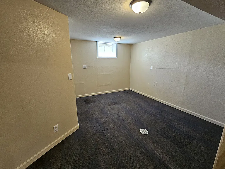 3147 Cleveland Ave — Photo 33