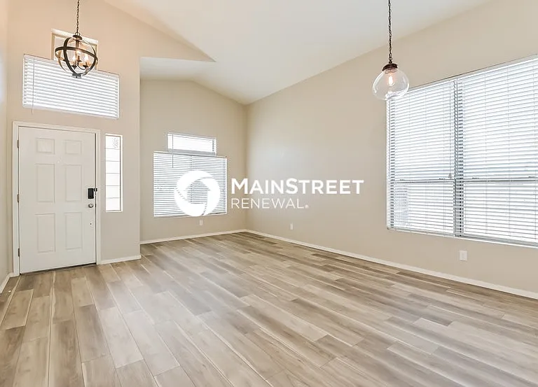 3341 W Brackenbury Ct — Photo 4