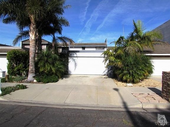 2nd image of 4415 Costa De Oro Ave