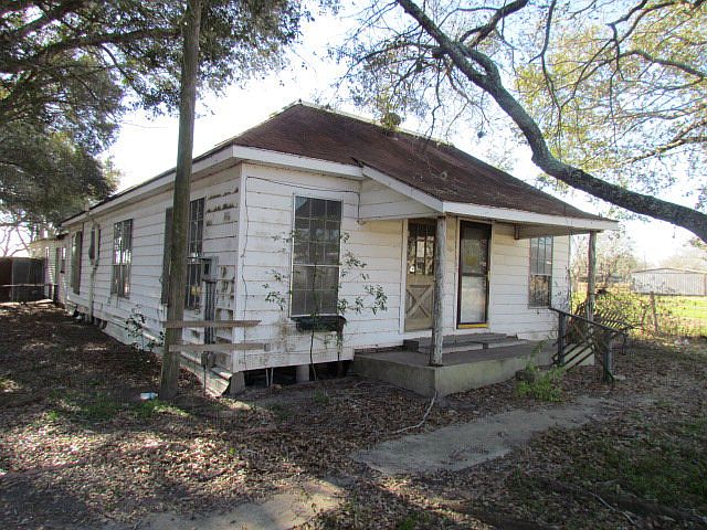 1st image of 117 Felder Dr