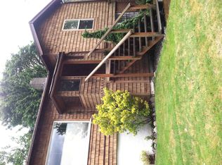 7026 15th Ave NE, Seattle, WA 98115