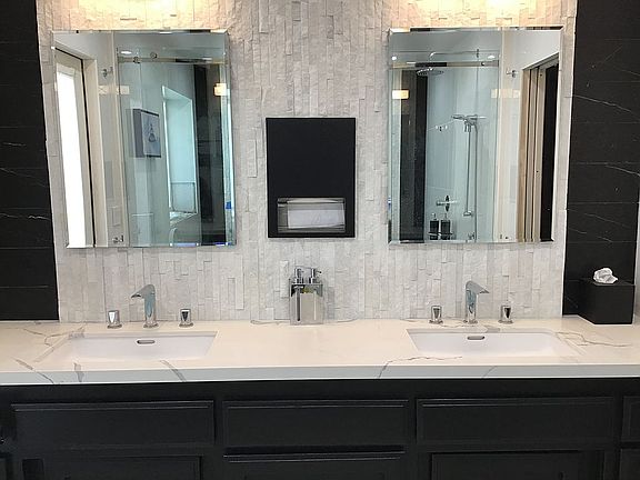 Master Vanity 