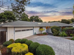 9 Camino Vista Ct, Belmont, CA 94002