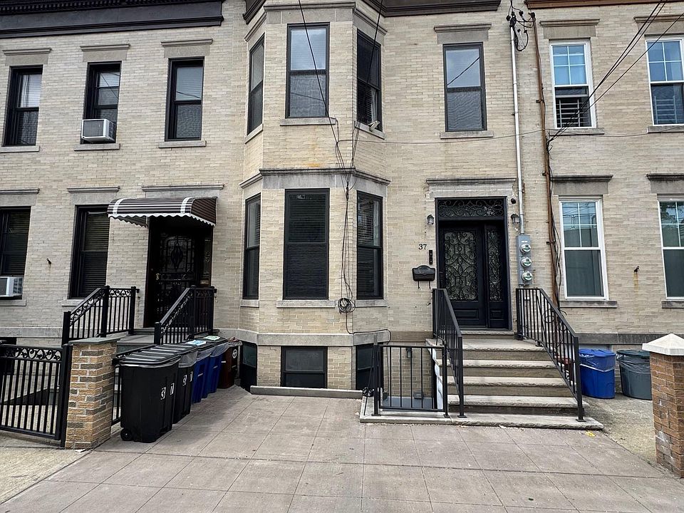 1st image of 37 Apollo Street