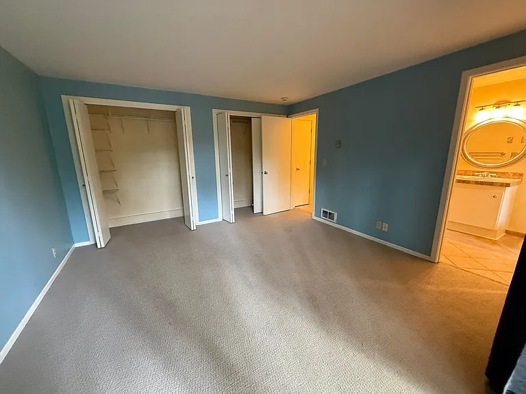1050 NE Butler Market Rd #2 — Photo 19