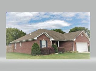 31 Cypress Dr, Decatur, AL 35603