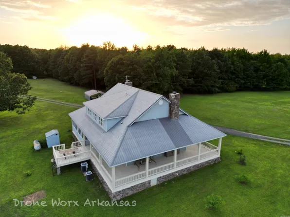 676 Diamond Dr, Marshall, AR 72650