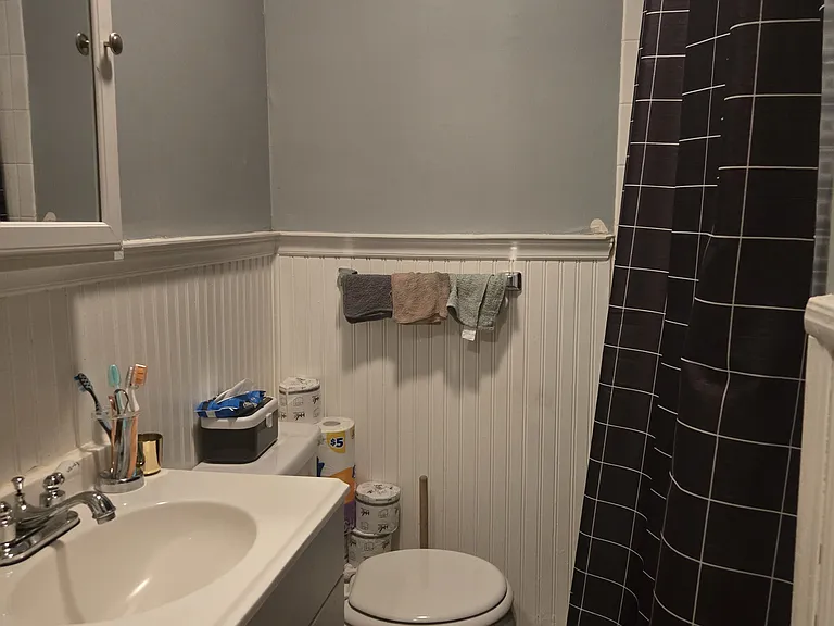 123 S Main St #1 — Photo 5