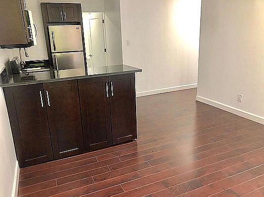 3rd image of 191 Orchard St #6C