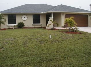 2304 SE 18th Pl, Cape Coral, FL 33990