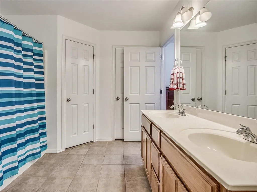 3 bed, 1486 sqft, $1,550 — Photo 3