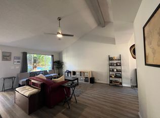 1711 E Solar Ave, Fresno, CA