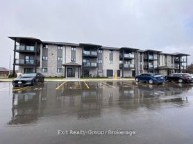 30 Hillside Meadow Dr, Quinte West, ON