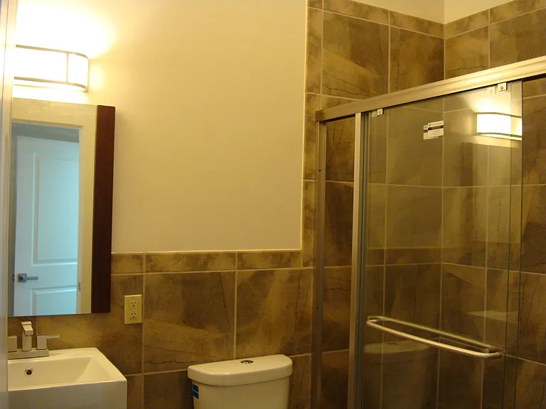33 W North Ave #3B — Photo 11