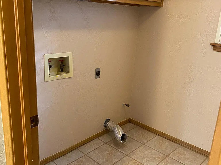 1305 Smoking Tree St — Photo 6