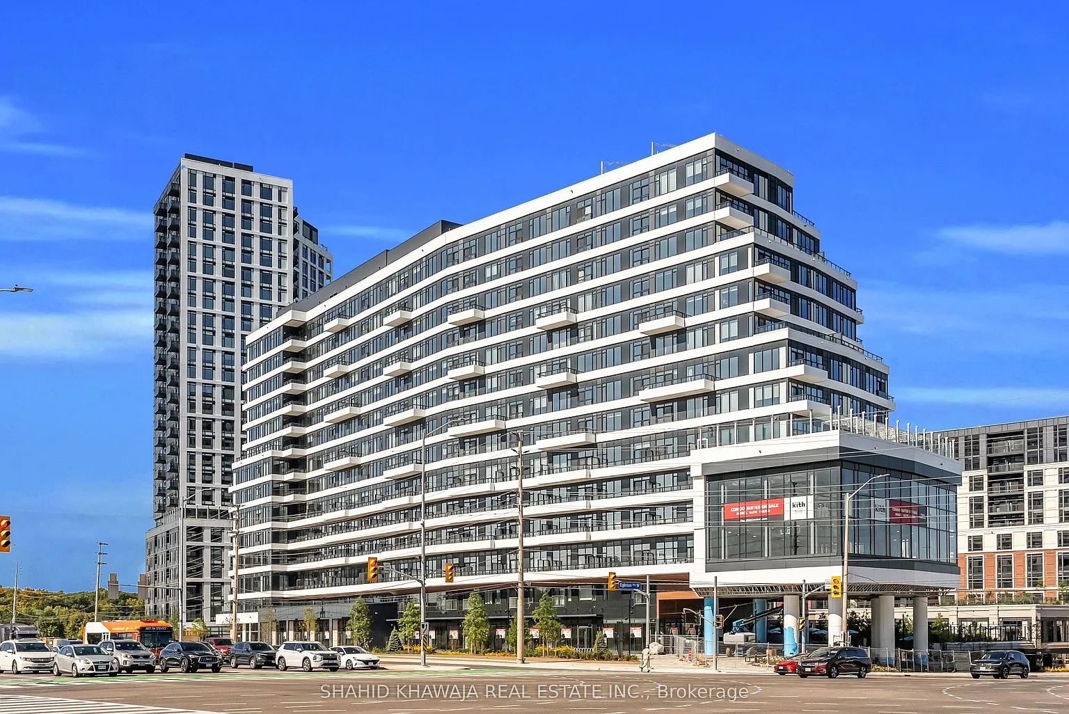 2485 Eglinton Ave W #1415 photo 1