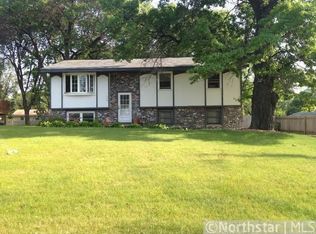 278 105th Ave NW, Coon Rapids, MN 55448