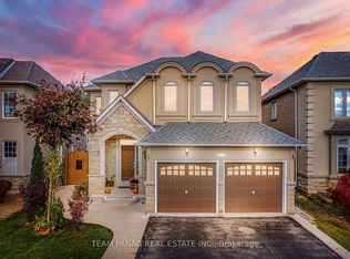 7 Sorbonne Dr, Brampton, ON L6P 1W5