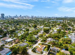 504 SW 5th Ave, Hallandale Beach, FL 33009