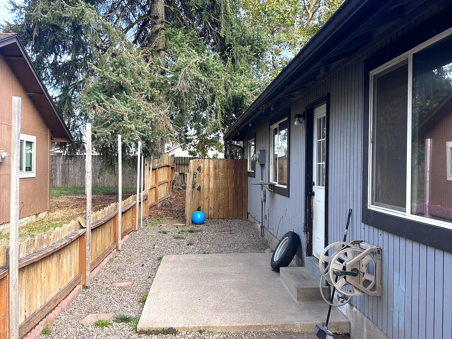 2 bed, 928 sqft, $1,550 — Photo 3