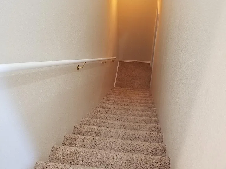 832 Pitkin Way — Photo 12