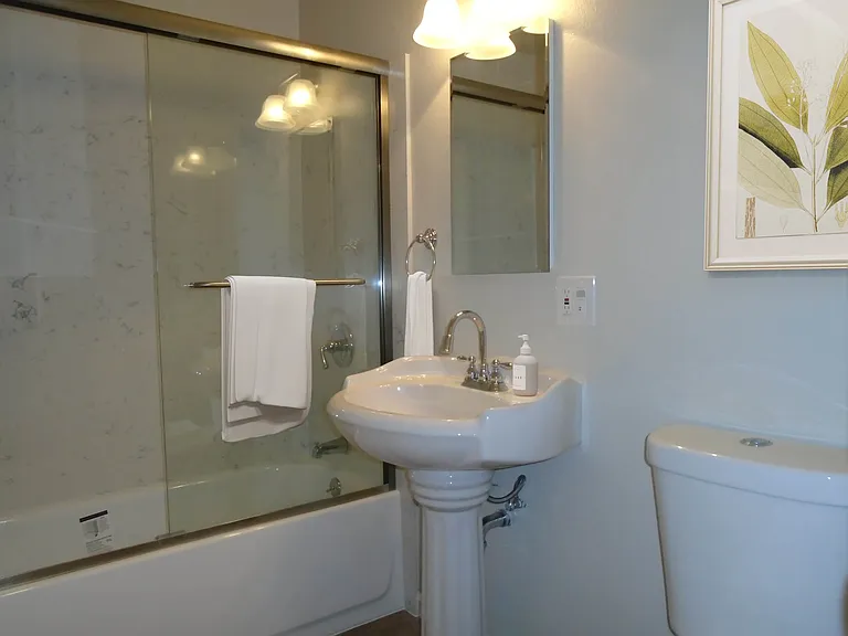 1x1 Bathroom 1x1 Bathroom